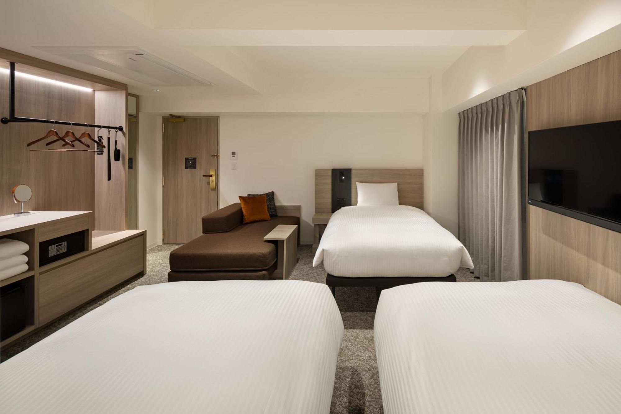 The B Namba-Kuromon Hotel Osaka Exterior photo