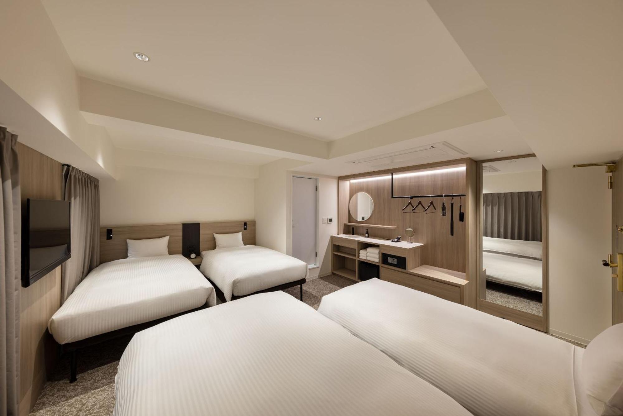 The B Namba-Kuromon Hotel Osaka Exterior photo